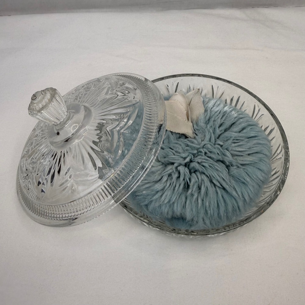 Vintage Avon Sonnet Clear Pressed Glass Lidded Powder Dish with Blue Puff - Picture 2 of 9